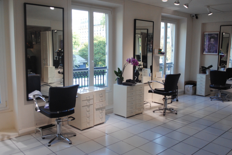 salon-coiffure-LA TURBIE-min_floor-home-office-property-living-room-room-781228-pxhere.com